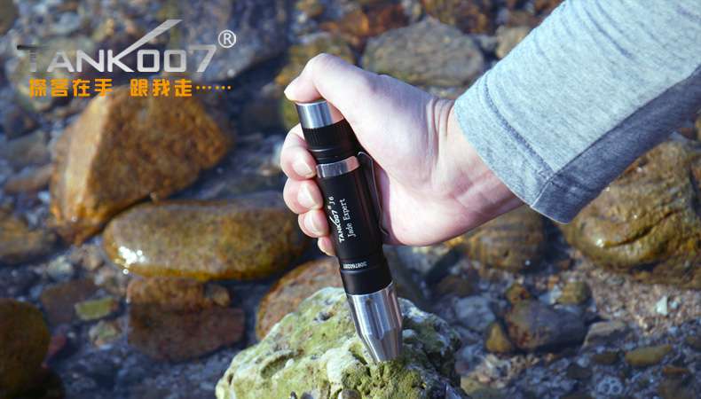 新手收藏家必用珠寶玉石鑒定工具——TANK007照玉手電筒！